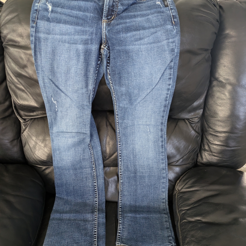 Silver Jeans Women's Boot Cut in Classic Blue